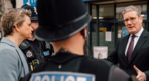 Keir Starmer and Yvette Cooper with police officers