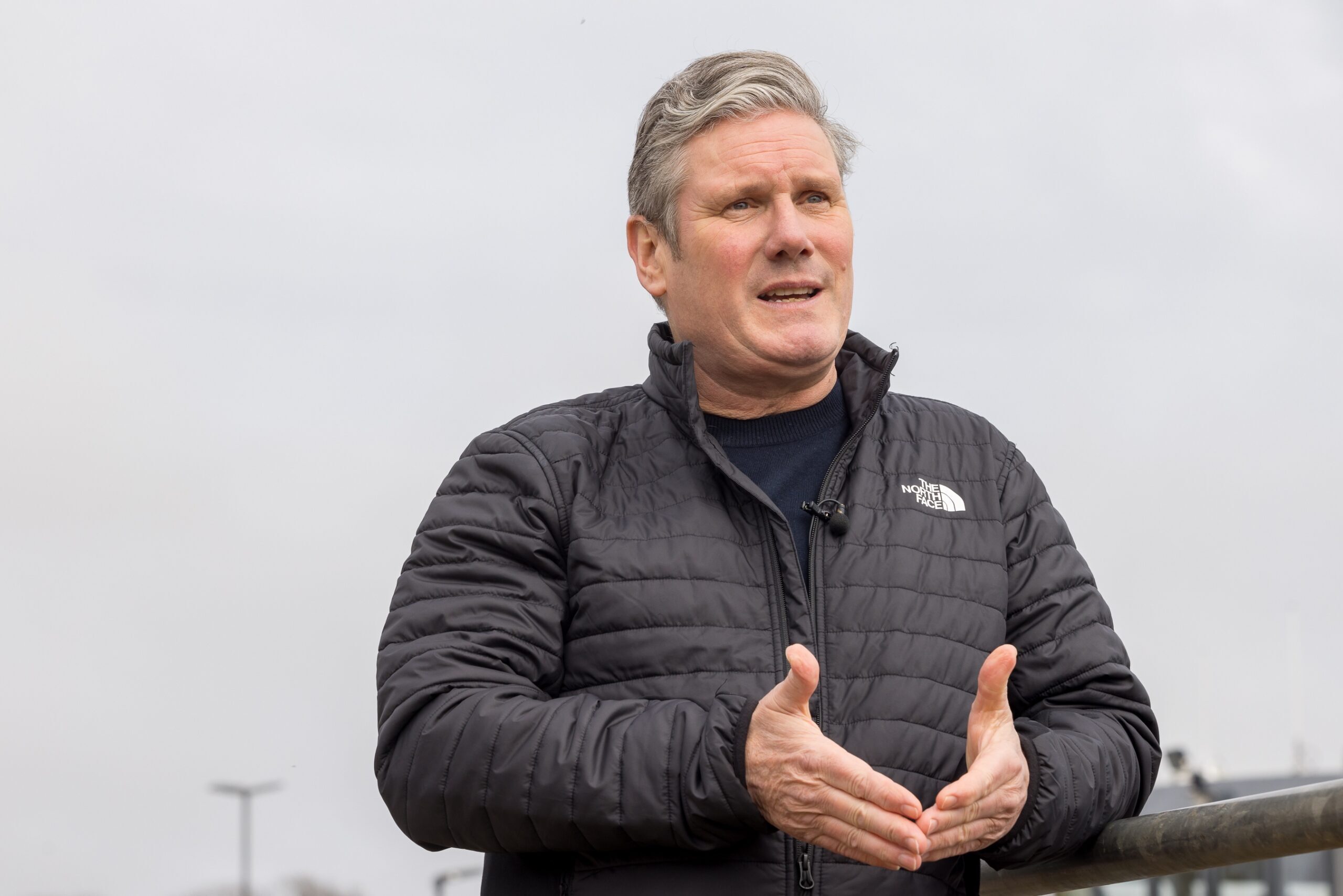 Keir Starmer speaking outside in Wick